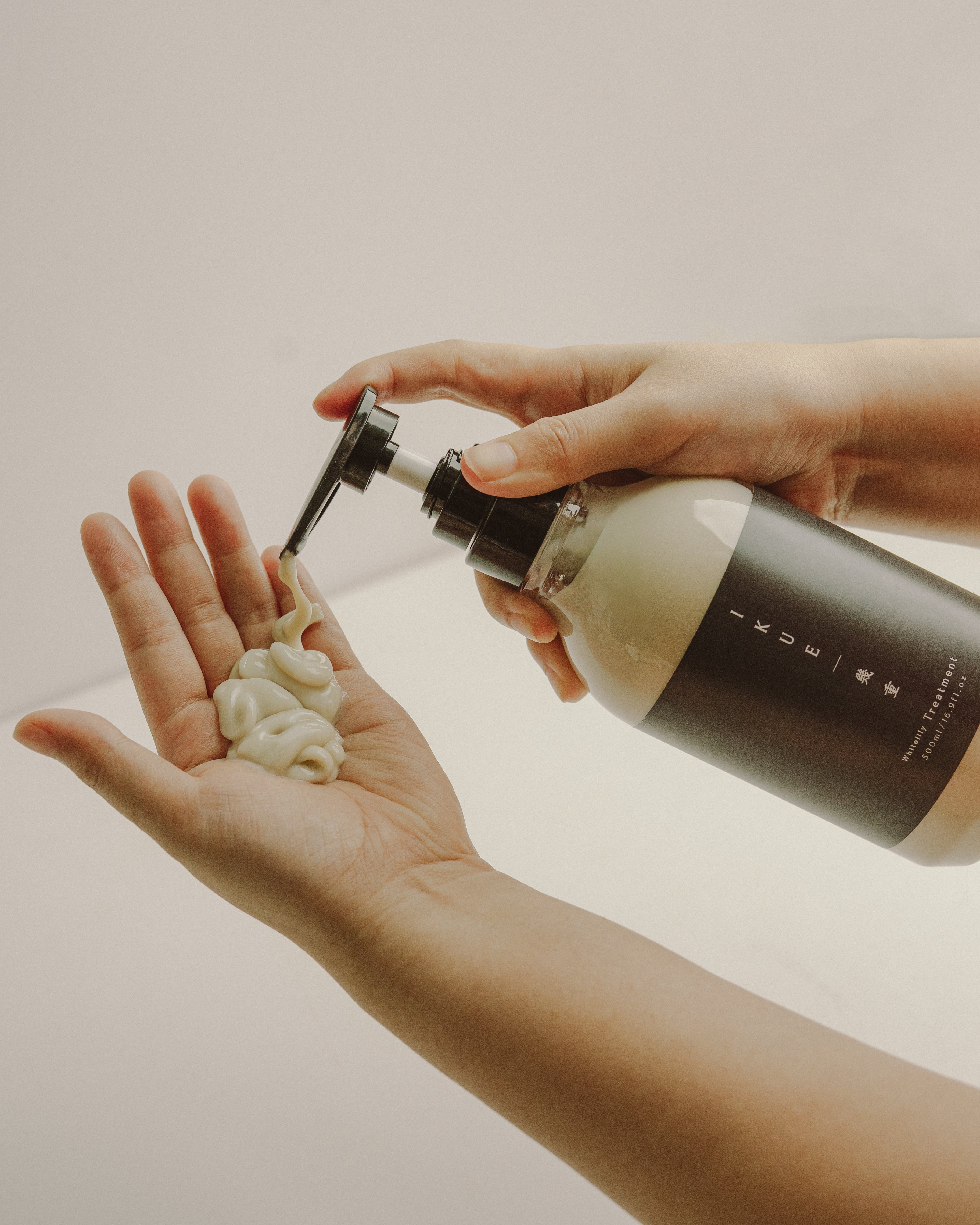 IKUE ทรีตเมนต์ ขวด 500 มล.